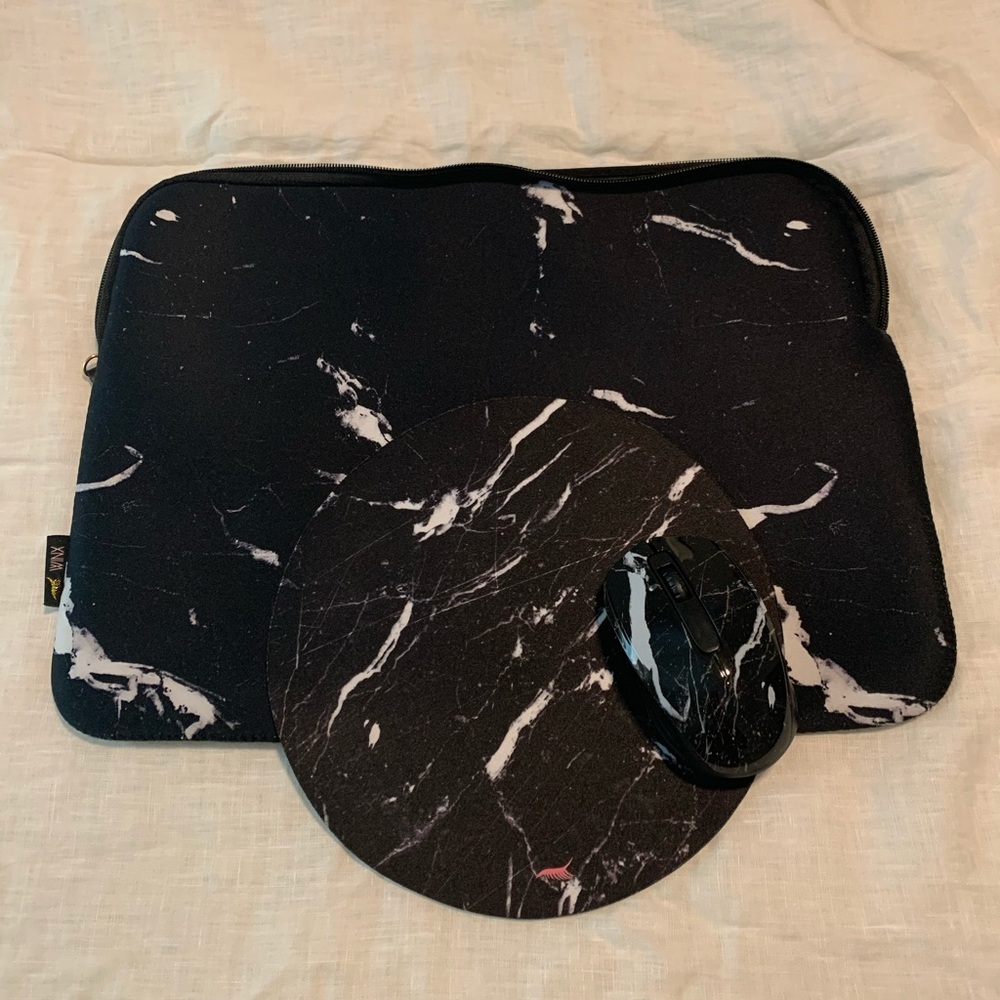 Winx sleeve, pad & mouse